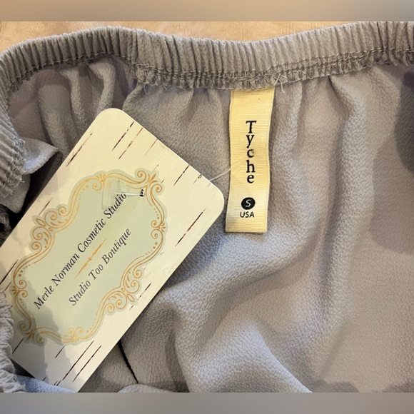 NWT Tyche off the shoulder high low romper - Picture 8 of 9